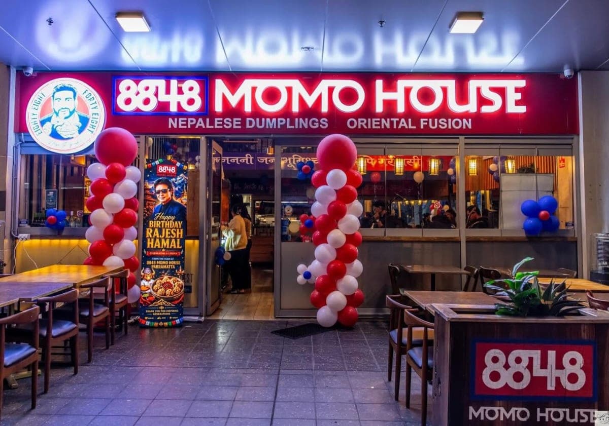 Why Us - 8848 Momo House